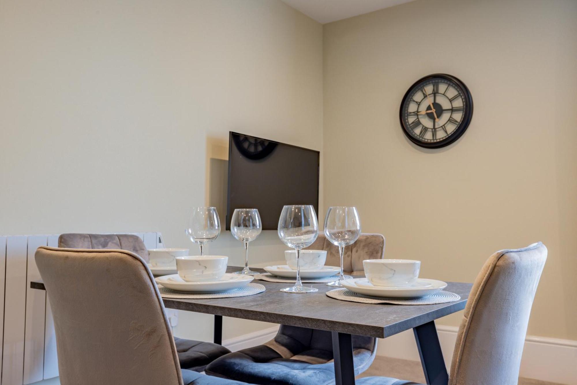 Host & Stay - Shaw Street Dwelling Worcester Bagian luar foto